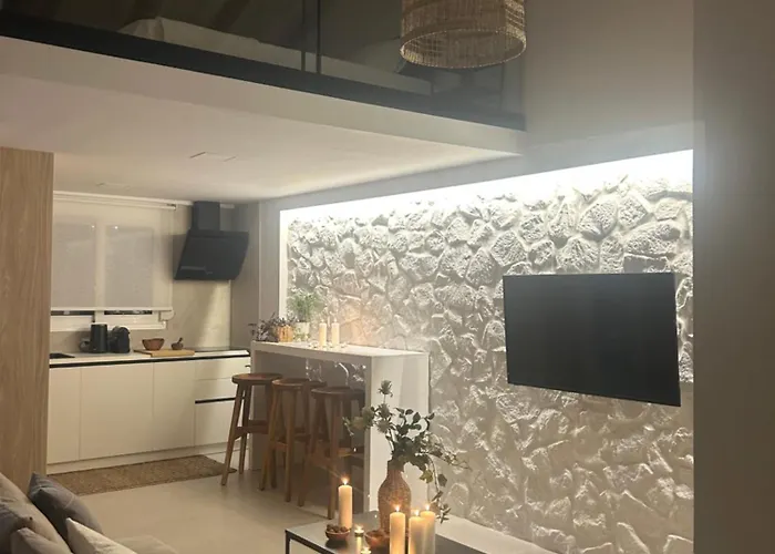 Cl Luxury Apartment Kalamata