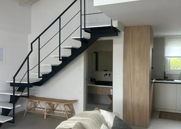 Cl Luxury * Calamata