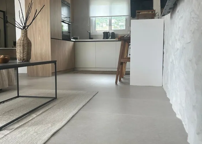 Cl Luxury Apartment Kalamata